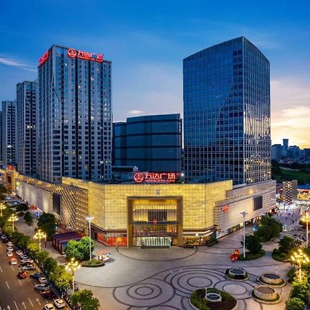 Livetour Hotel Luogang Wanda Plaza Suyuan Metro Гуанчжоу Экстерьер фото