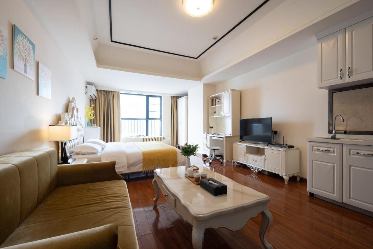 Livetour Hotel Luogang Wanda Plaza Suyuan Metro Гуанчжоу Экстерьер фото